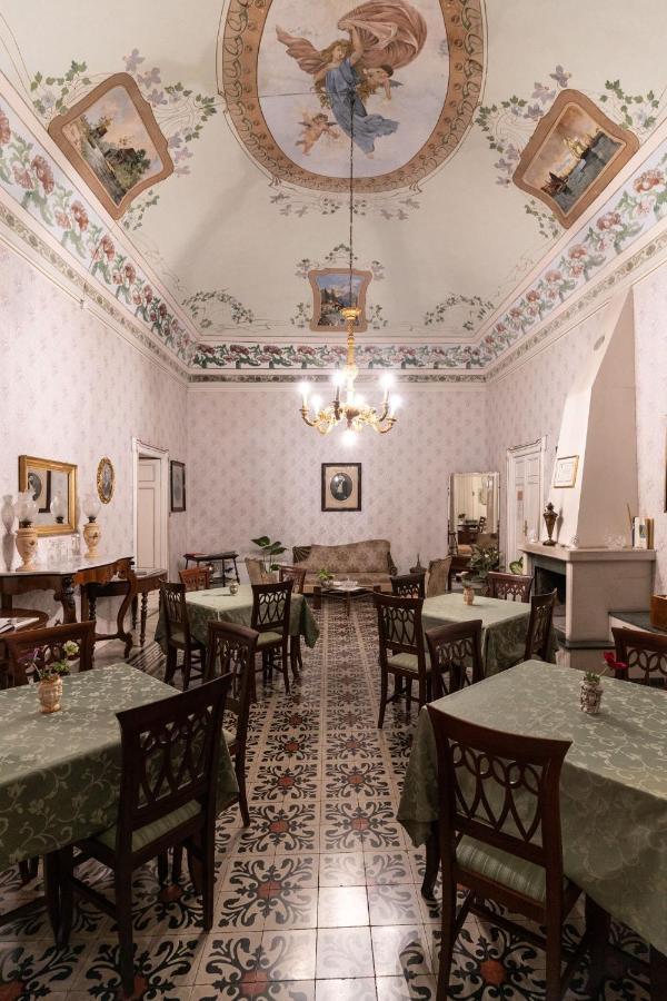 Palazzo Il Cavaliere B&B De Charme Модіка Екстер'єр фото