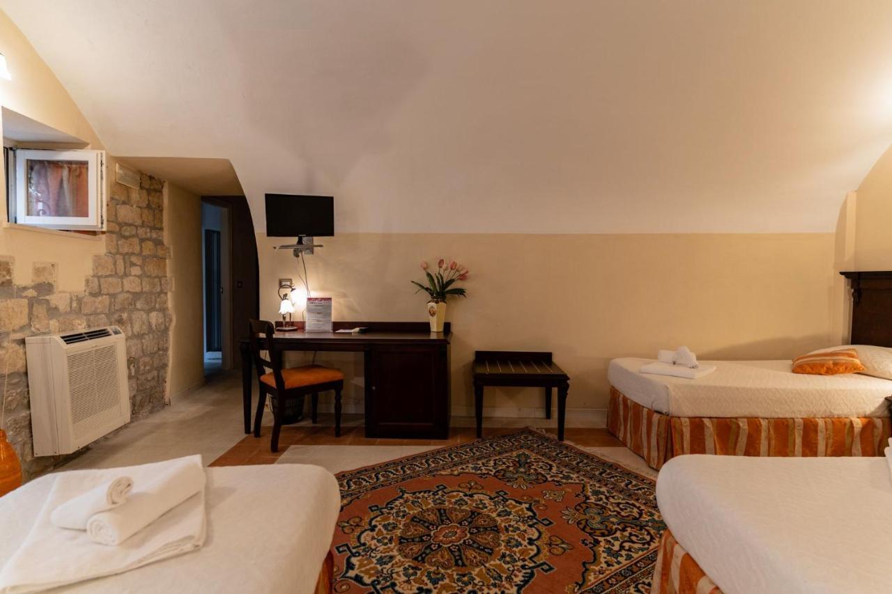 Palazzo Il Cavaliere B&B De Charme Модіка Екстер'єр фото