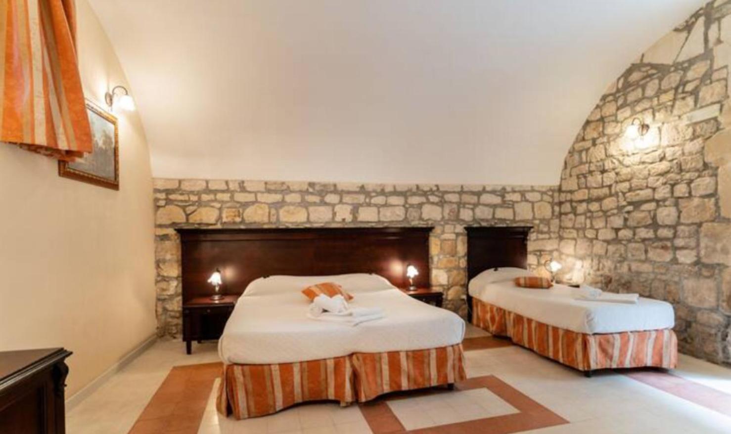 Palazzo Il Cavaliere B&B De Charme Модіка Екстер'єр фото